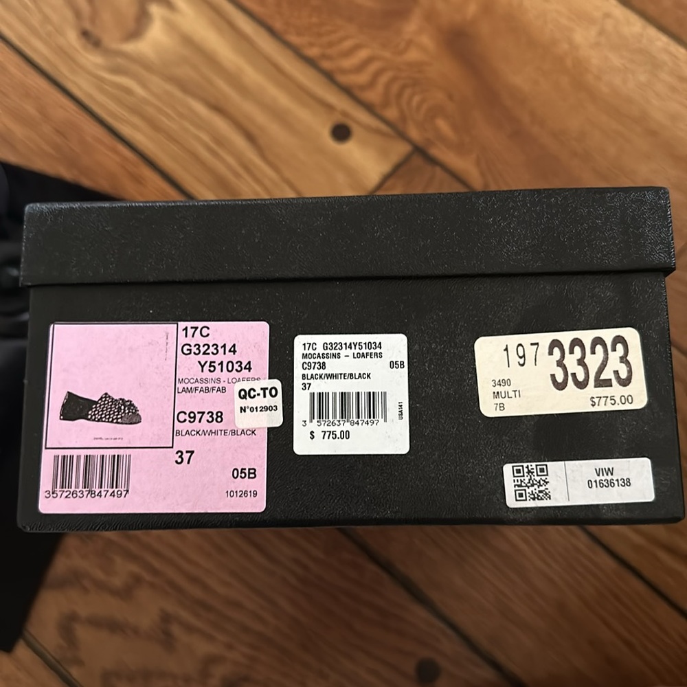 100% Authentic Chanel black Loafers with box  and 2 dust bags - Picture 7 of 7